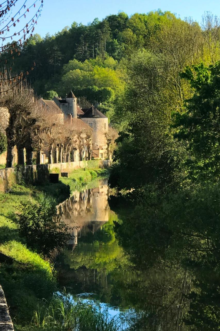 Cote-Serein La Privilege De La Tour Madame Noyers-sur-Serein Exterior photo